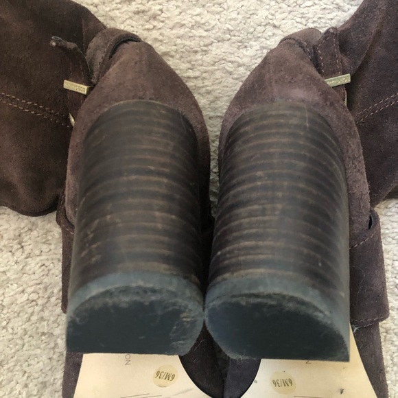 BCBGeneration Brown size 6M knee high boots - Picture 4 of 6